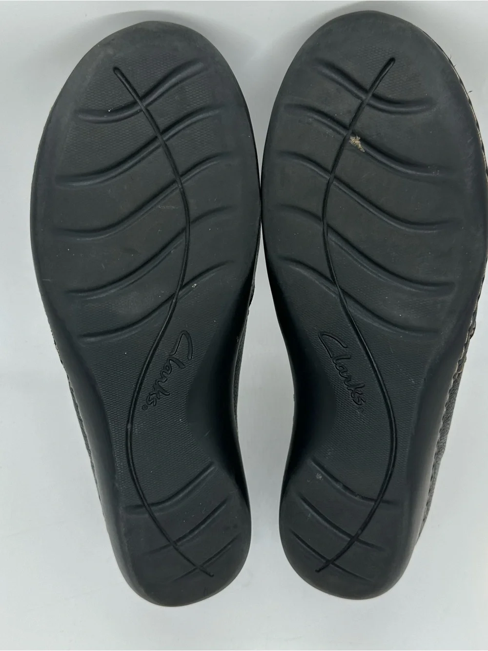 Clarks Black Leather Comfort Slip On Shoes 9.5